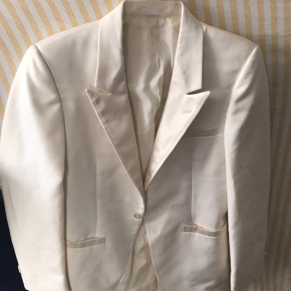 MENS WHITE DINNER JACKET